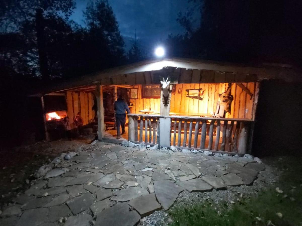 Cabana Vanatorului Ришнов Екстер'єр фото